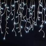 CASCATA DE LED COM 400 LÂMPADAS BRANCO FRIO-0